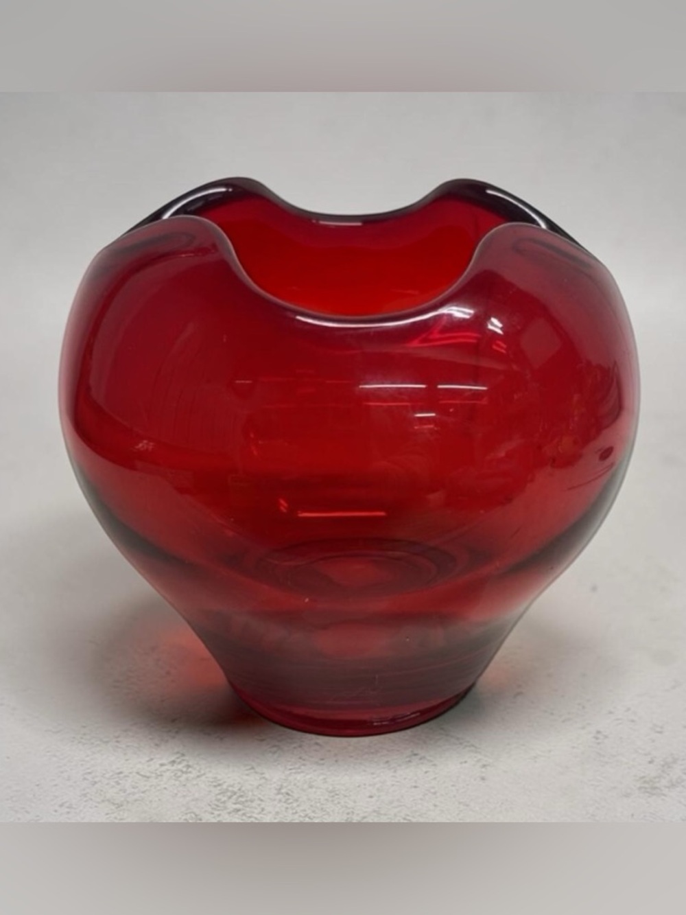Vintage Viking New Martinsville Glass Vase Red Scalloped Edge Home Decor